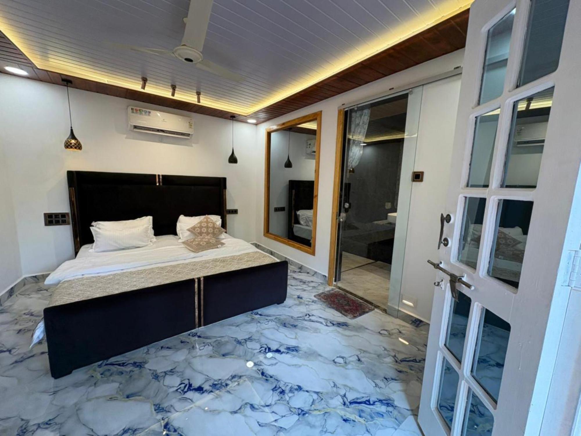 The Charming Nights Hotel Palolem Exterior photo