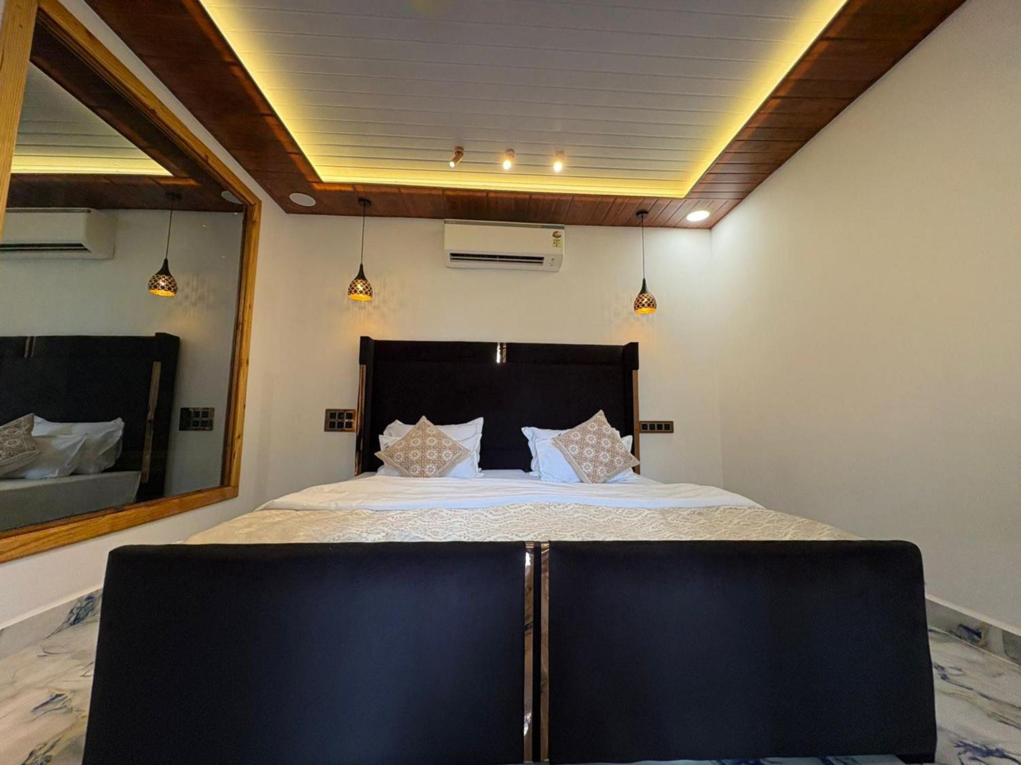 The Charming Nights Hotel Palolem Exterior photo