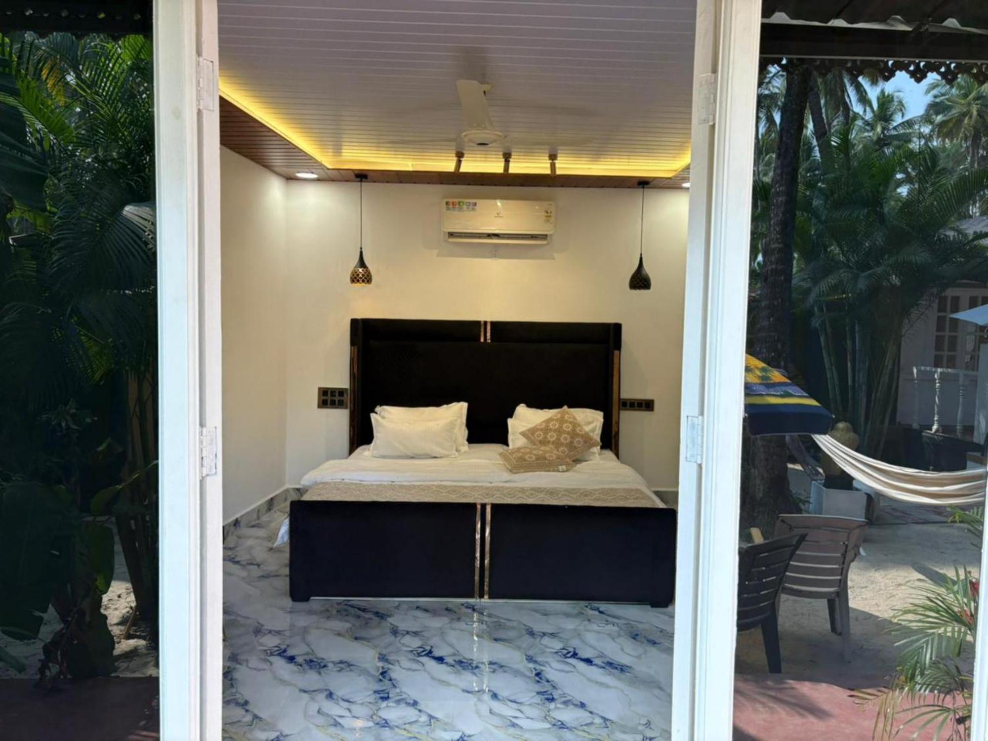The Charming Nights Hotel Palolem Exterior photo