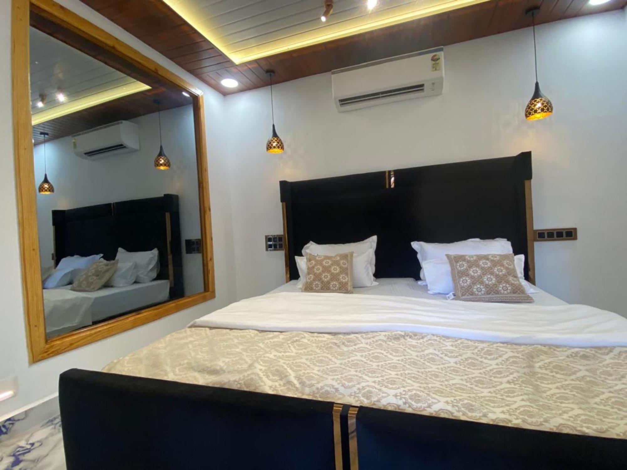 The Charming Nights Hotel Palolem Exterior photo