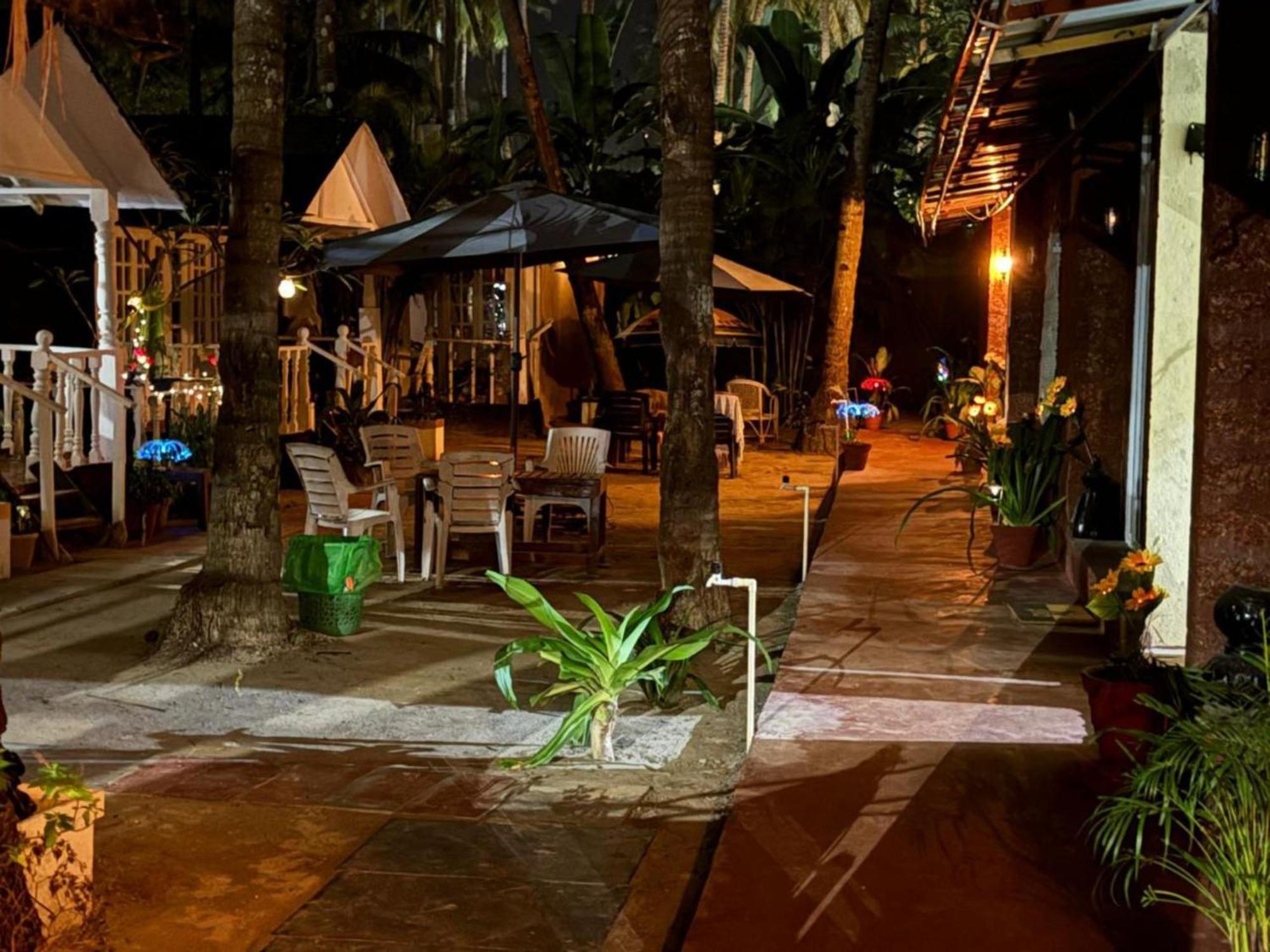 The Charming Nights Hotel Palolem Exterior photo